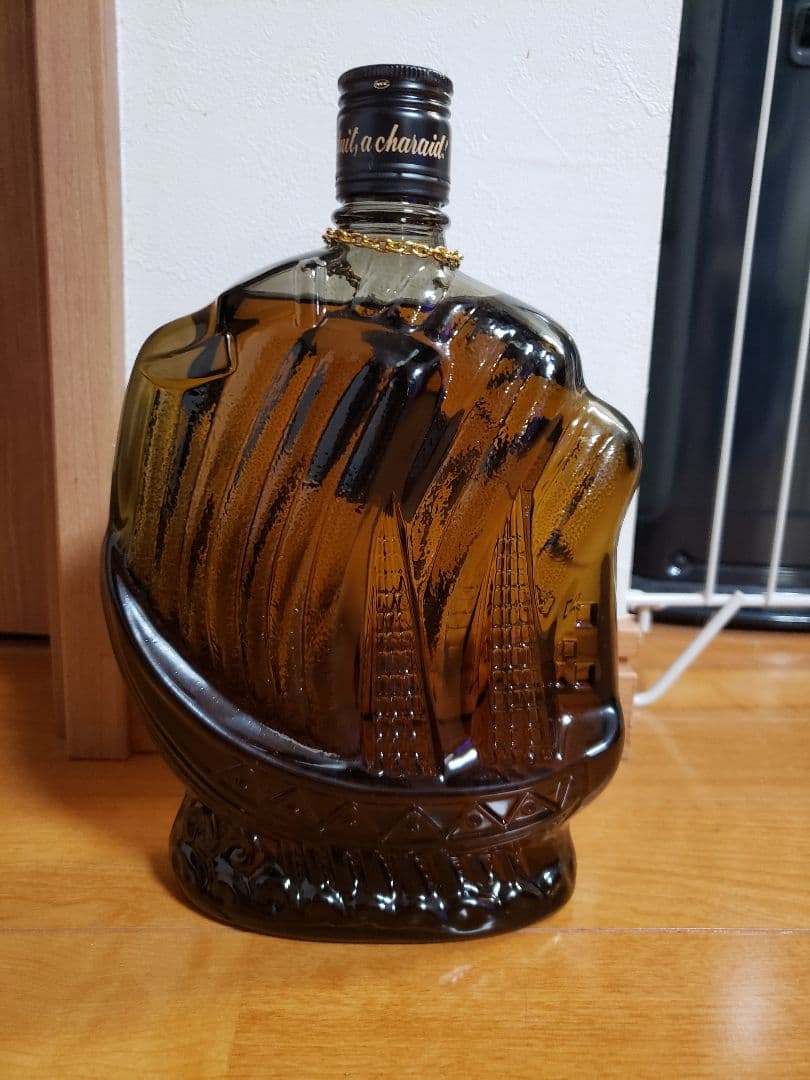 期間限定値下げ！特級 オーシャン ウイスキー 10年 シップボトル