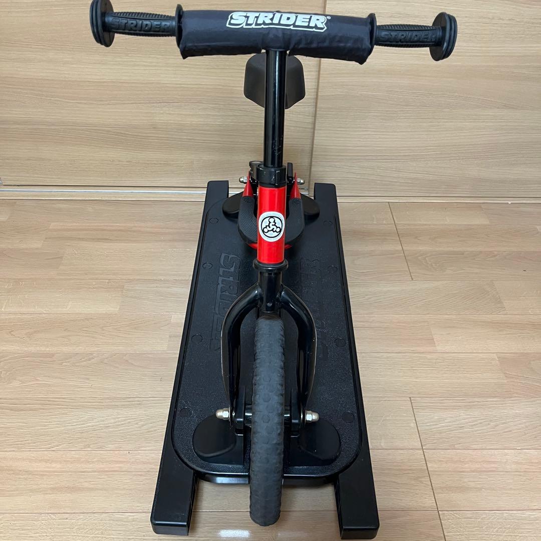 ストライダー STRIDER 12インチ レッド 赤 ロッキングベース付