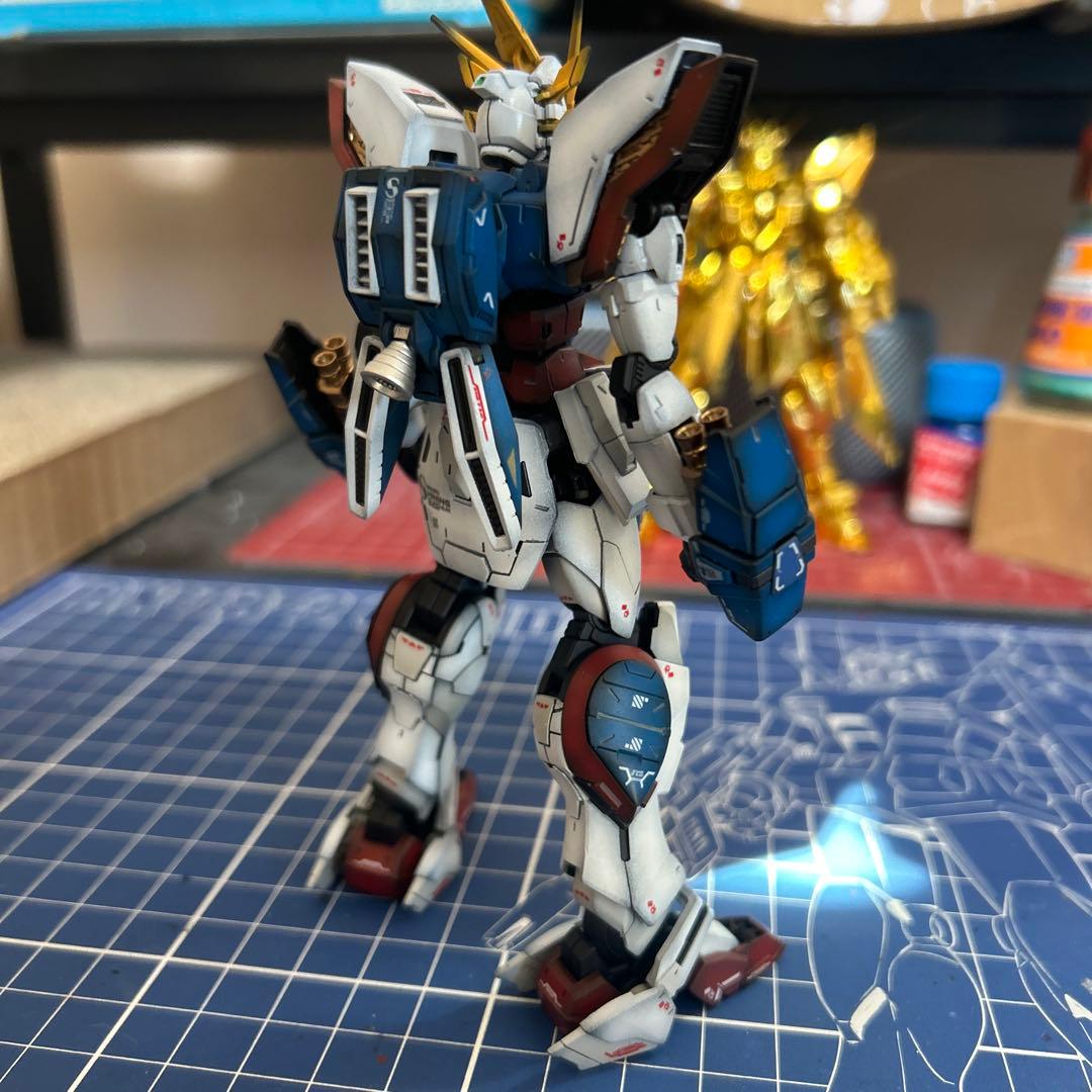 RGシャイニングガンダム塗装完成品