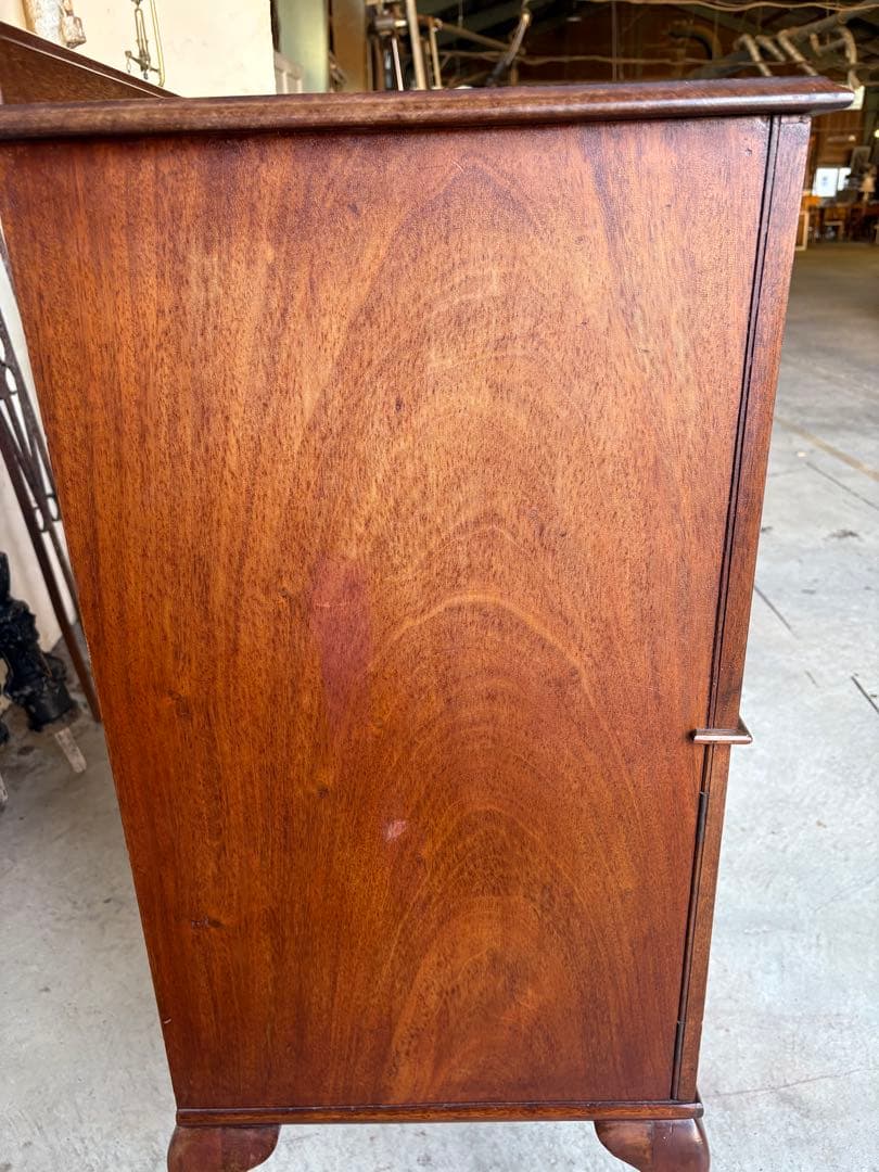 ミュージックキャビネット