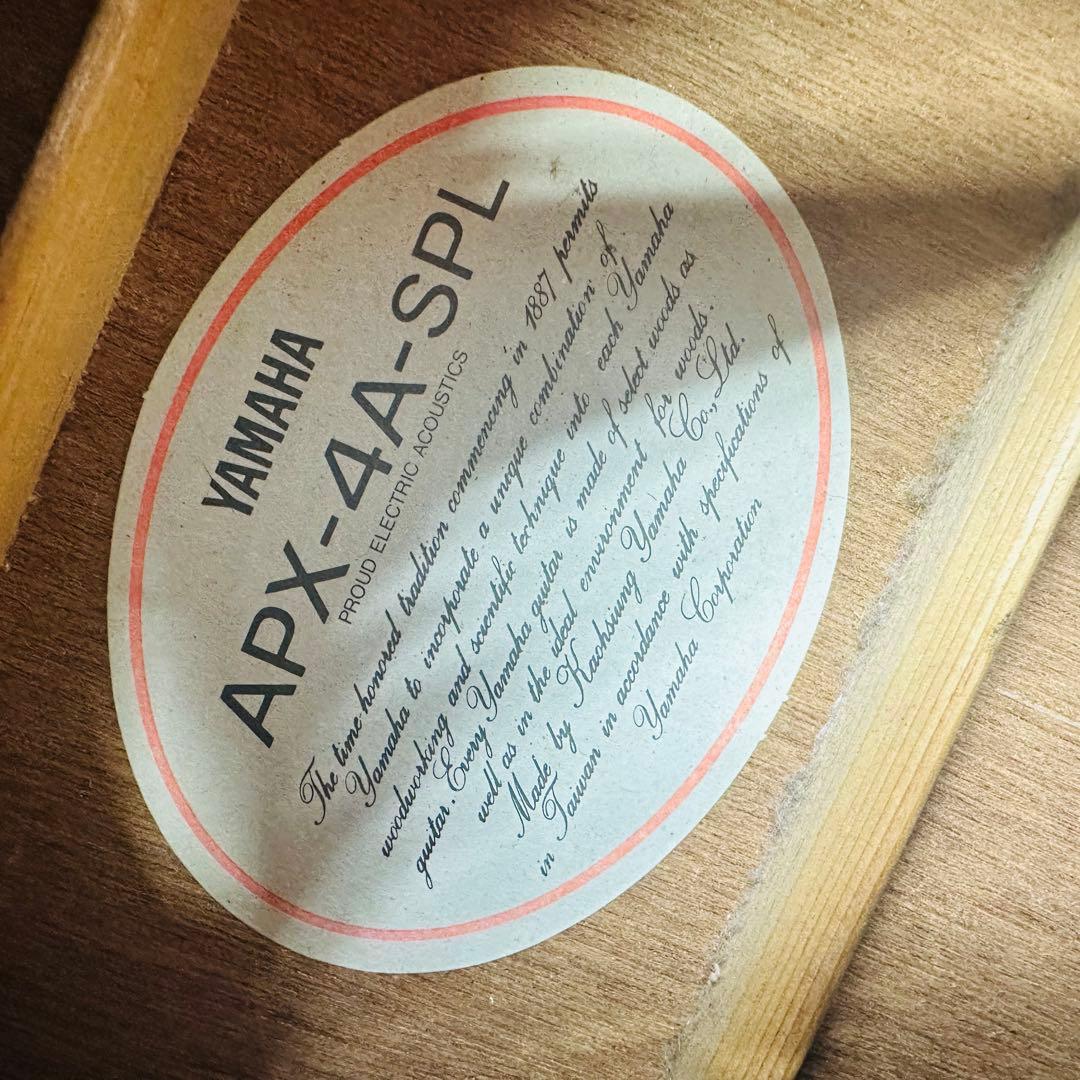 YAMAHA ヤマハ　エレキギター　APX-4A-SPL エレアコ