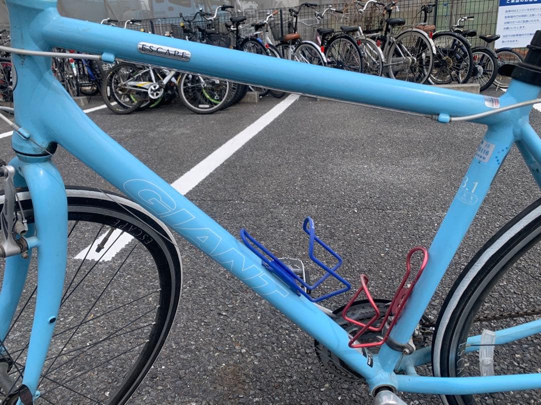 GIANT ESCAPE R3.クロスバイクジャイアント エスケープ水色ジャンク