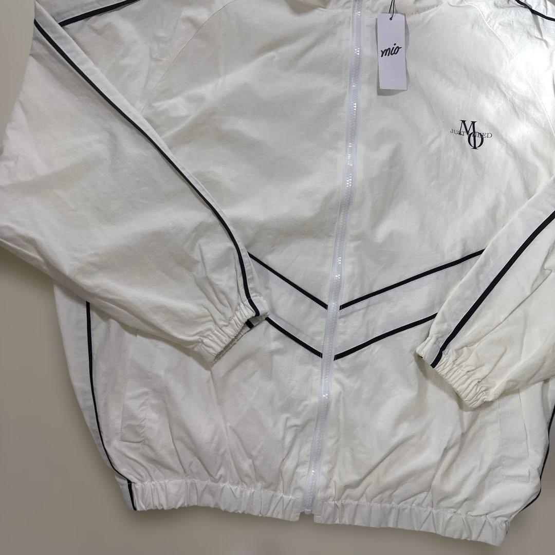 mio みお　ナイロンジャケット　トラックジャケット　トラックパンツ　ウインド