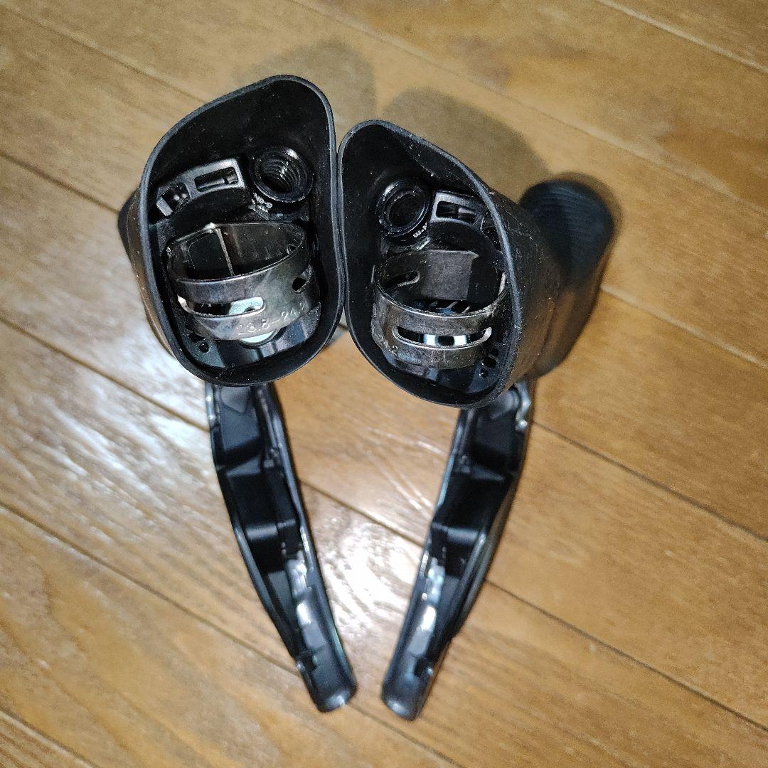 アルテグラ st-r8070 di2 油圧