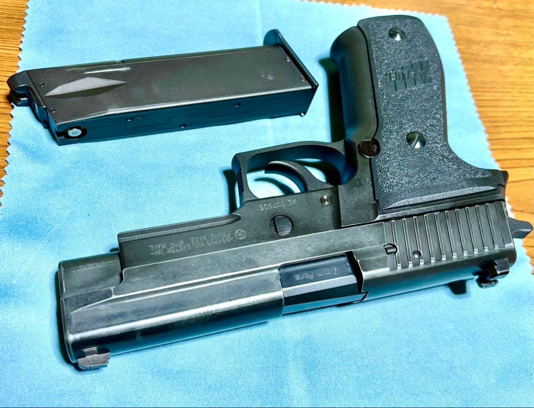 KSC P226R HWモデル美品