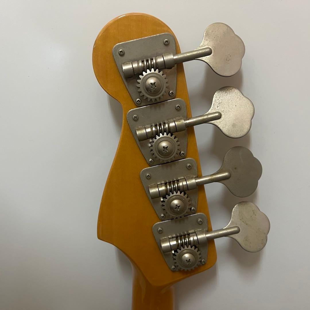 フェンダー　プレシジョンベース