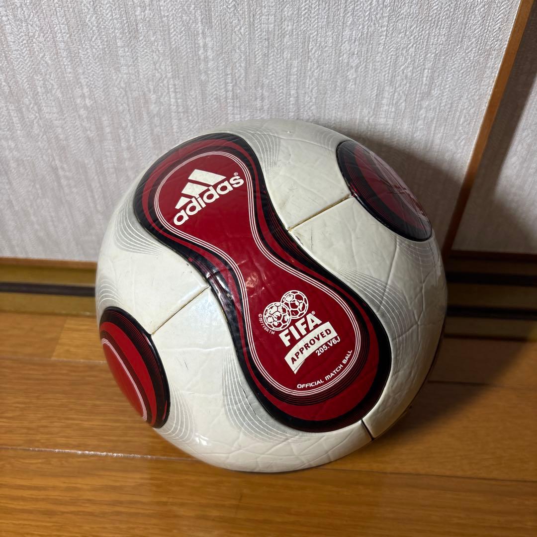 adidas TEAMGEIST 公式球　5号