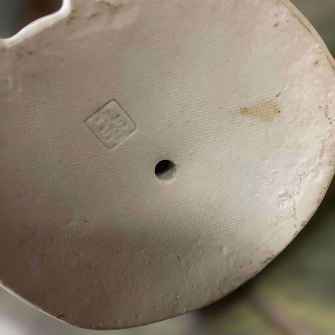 九谷焼白絵付け金彩観音　石川県 日本美術　骨董品　アンティーク