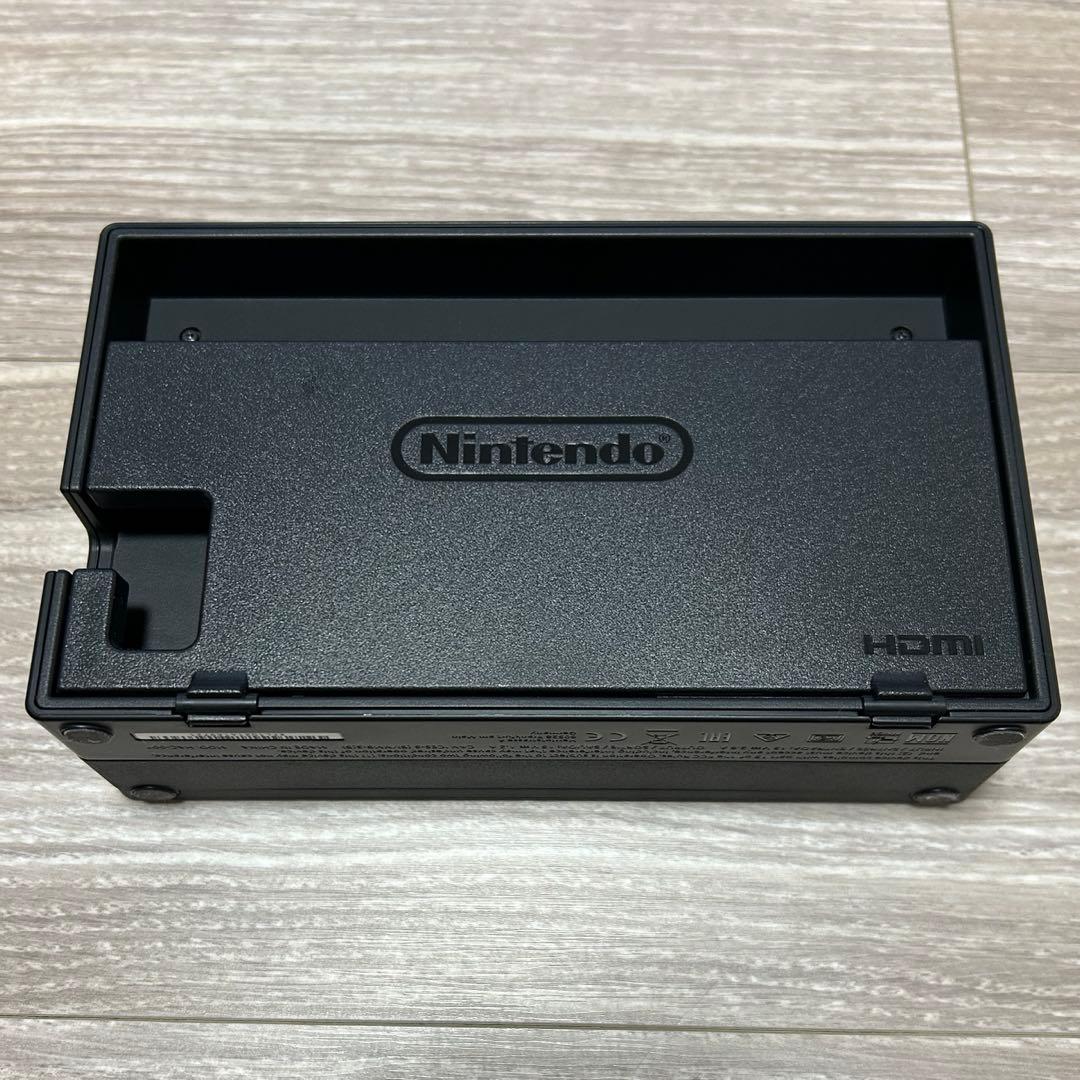 Nintendo Switch ドラゴンクエストⅪ ロトエディション 本体のみ