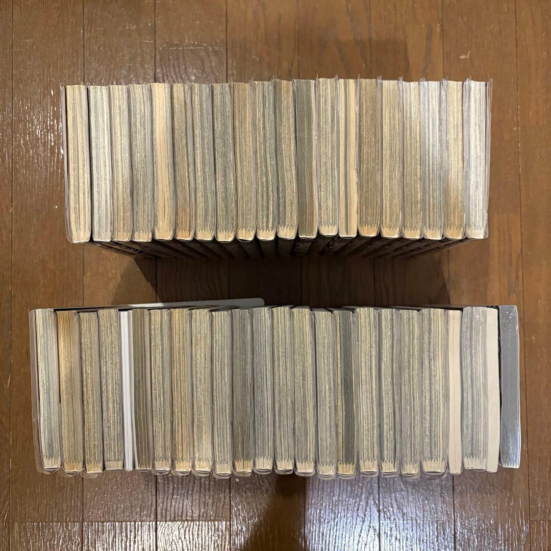 (全巻初版) 進撃の巨人 全巻(1-37巻)初版セット ＋ 関連本多数