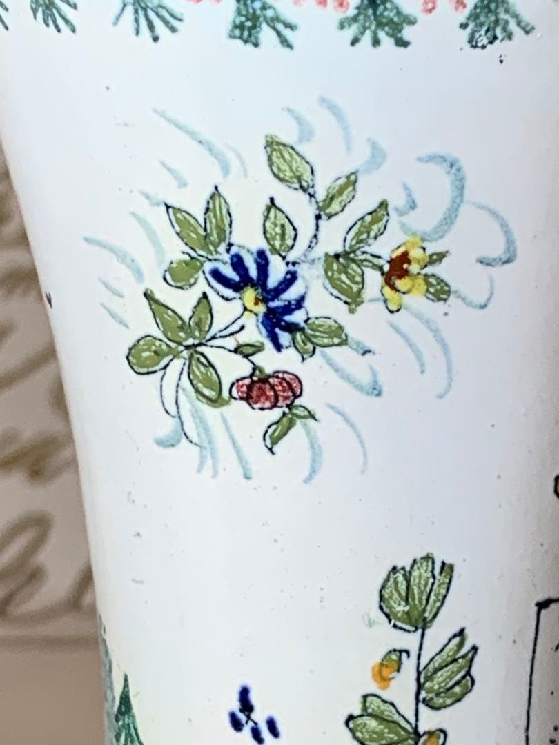 フランス製　アンティーク　上手に細かく描かれたコンカルノー街の絵が素敵な花瓶！