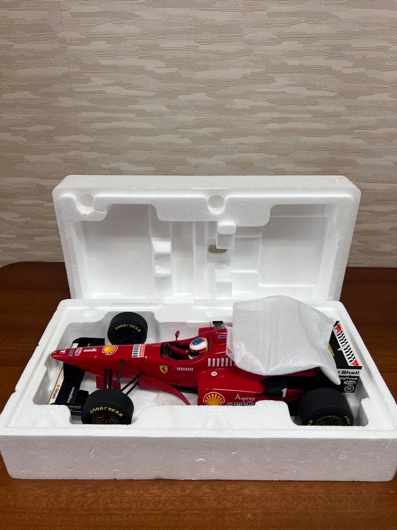 No338ミニカー1/12MICHAEL SCHUMACHER FERRARI