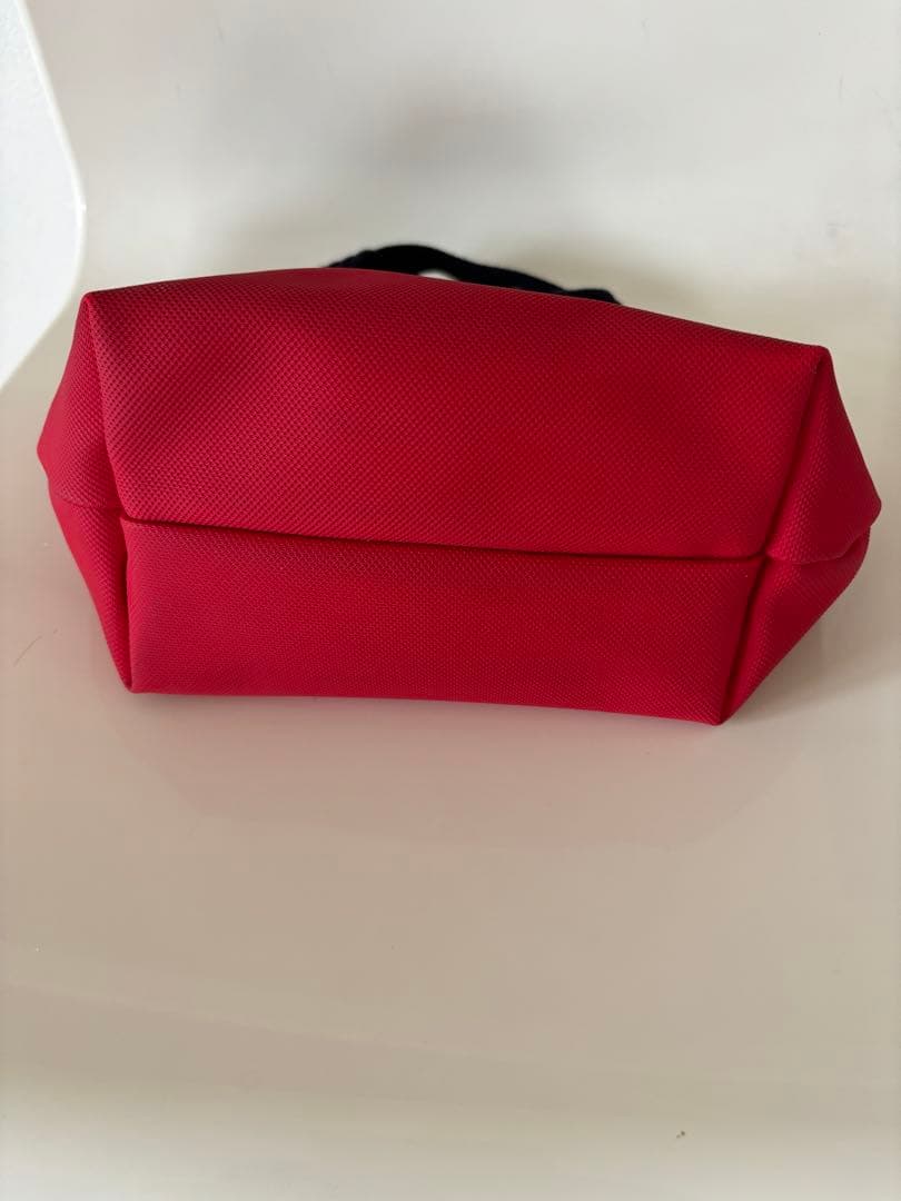 新品未使用品　ラコステ　ミニバック　レッド