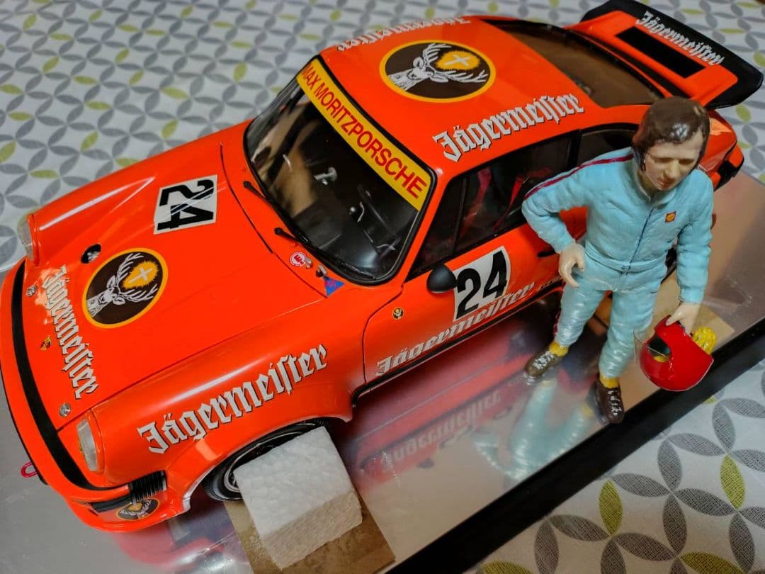 タミヤ　ミニカーPORSCHE.TURBO.RSR TYPE 934 #24