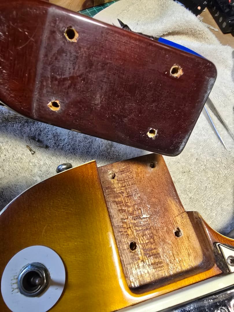 Greco gnecoロゴ EG420？ レスポール エレキギター