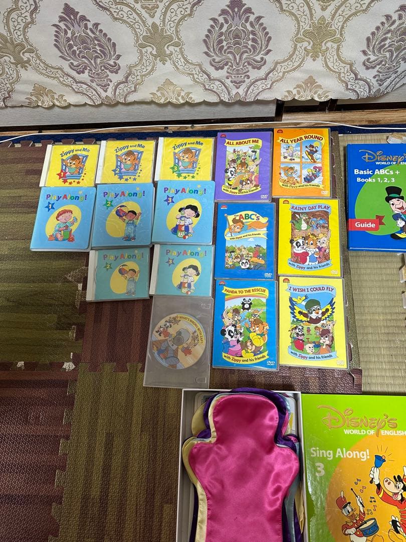 DWE ディズニー英語システムWorld of English 大量まとめセット