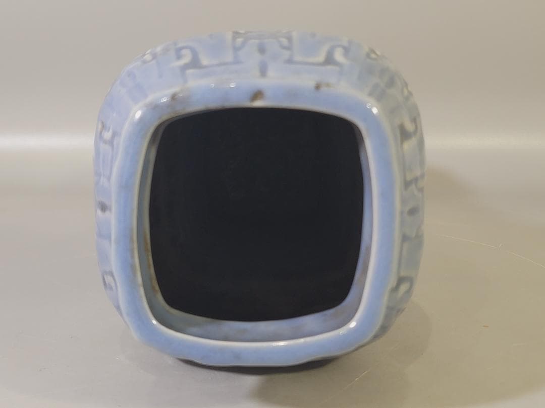 中国 饕餮紋 青釉瓶 DT753