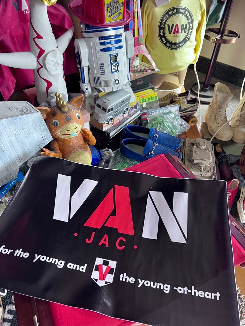VAN JACKET看板サイン元シート予備を譲ります。大変貴重！60×40サイズ
