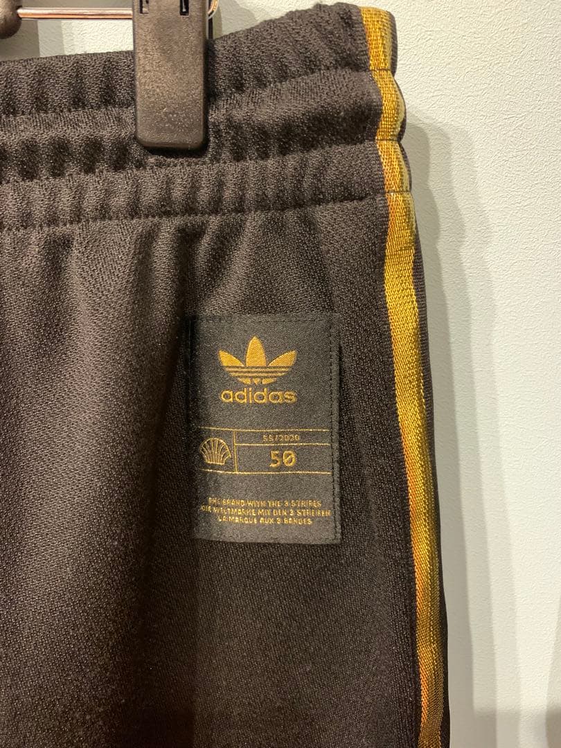 adidas スーパースター50周年　トラックジャケットセットアップ SST