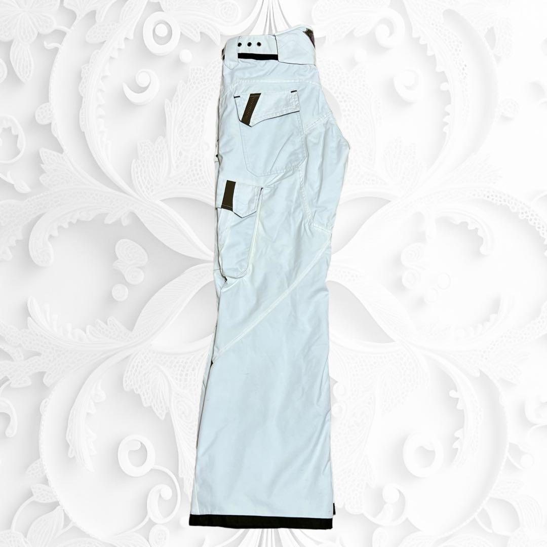 ROSSIGVOLロシニョール　スキーウェアパンツ　ロゴ　多機能　雪山