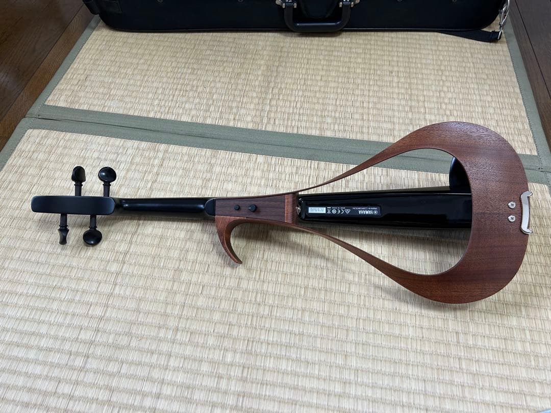 YAMAHA エレクトリックバイオリンYEV104BL・ケース付