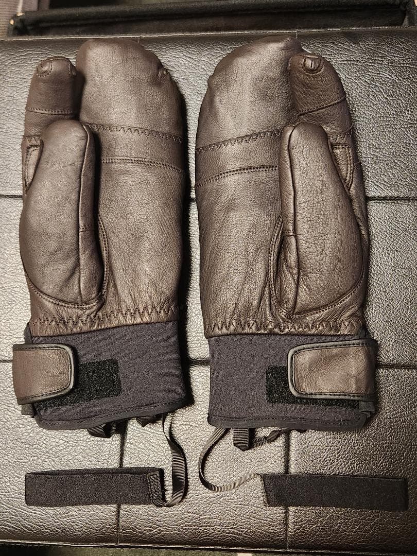 GOLDWIN ゴールドウイン スキーグローブ ホルダー付き【ミトン】サイズ 4