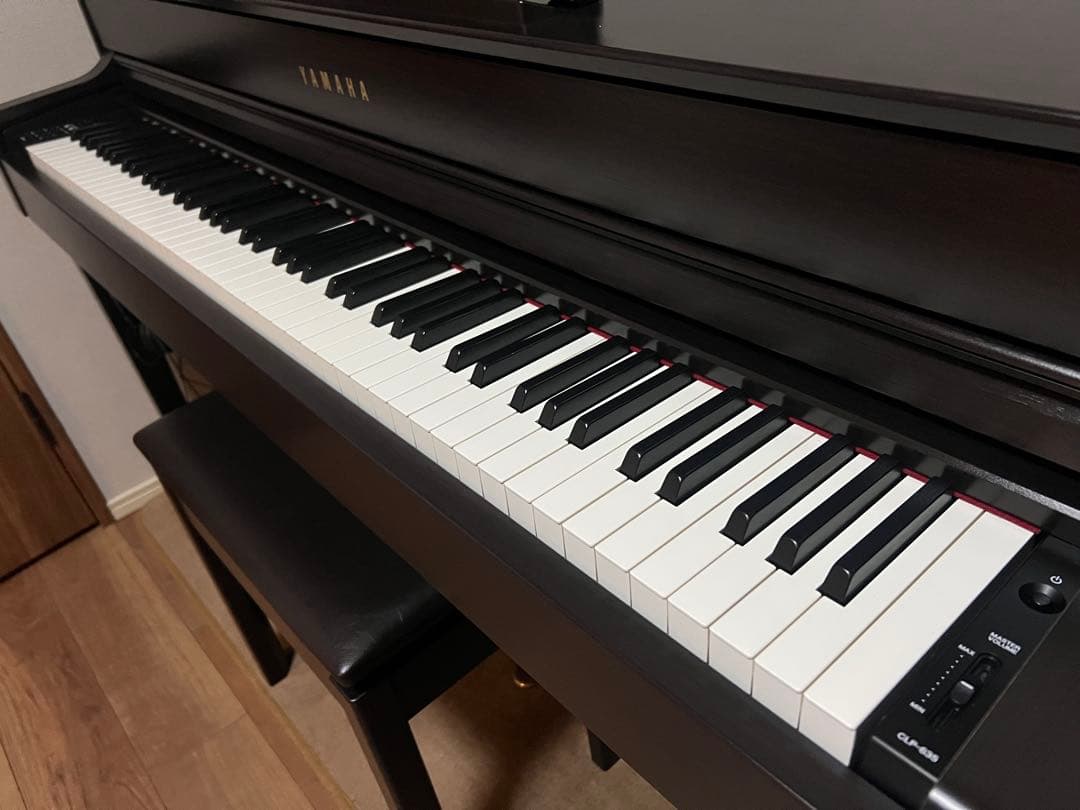 YAMAHA電子ピアノ　CLP-635 1万5千円マット含む