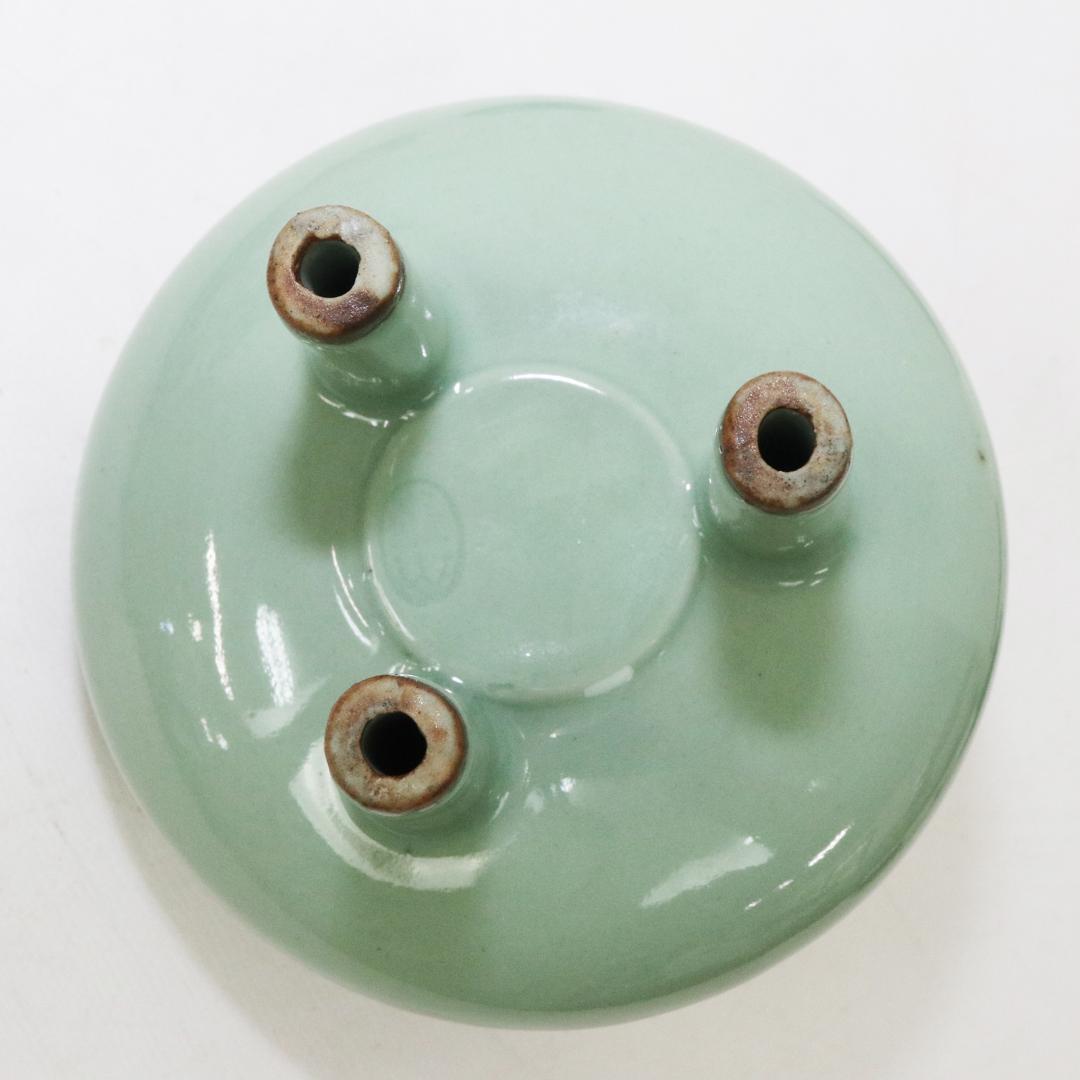 初代 諏訪蘇山 作 青磁 立耳 香炉 共箱 共布　鳳凰透火舎　帝室技芸員