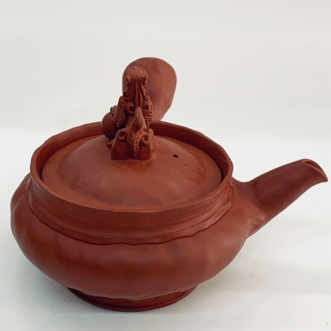 【茶注9   手捻　朱泥　玉獅子】間野弥平　共箱