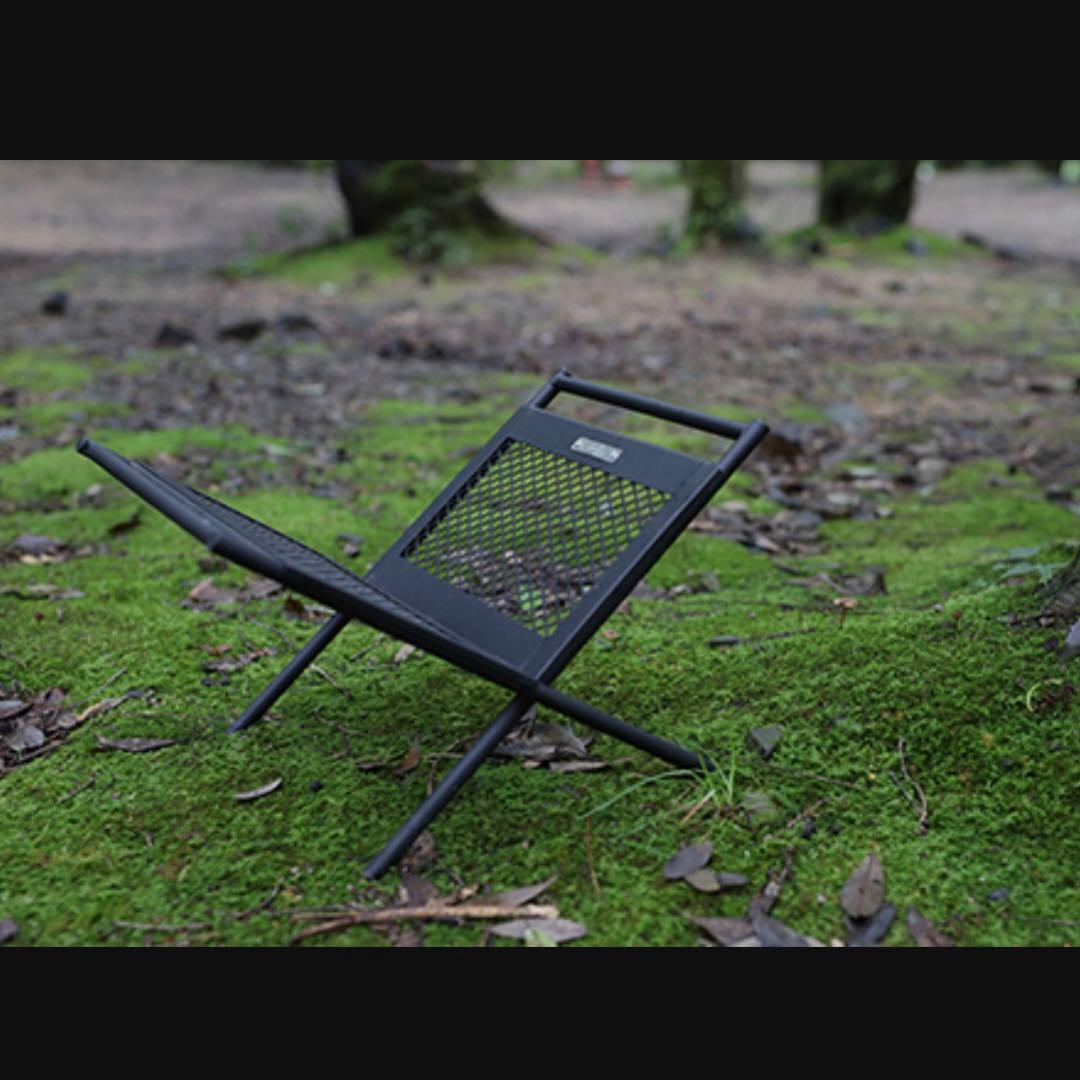 おたろ!【新品・未使用】クイックキャンプ アイアン薪ラック黒