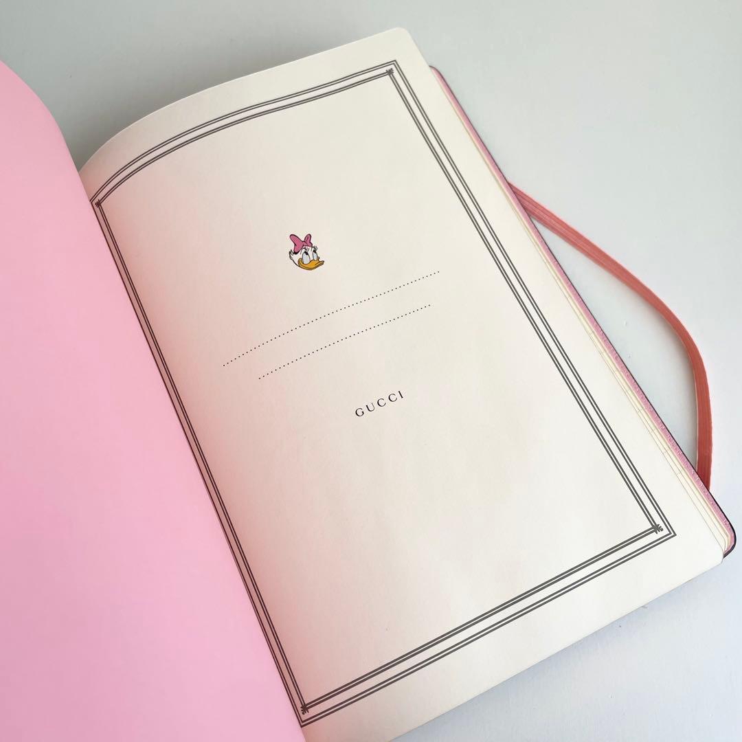 グッチ GUCCI ノート ディズニー デイジー GGスプリーム ロゴ 新品