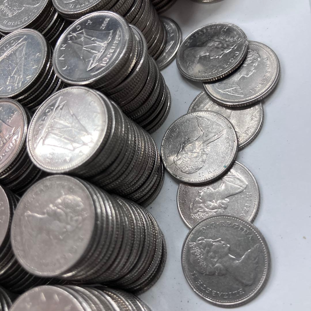 カナダ　10セント　約2500枚　まとめ売り 硬貨　古銭