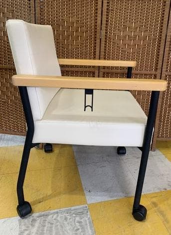 K【中古品】オフィスコム株式会社　ミーティングチェア　ソフィディア③