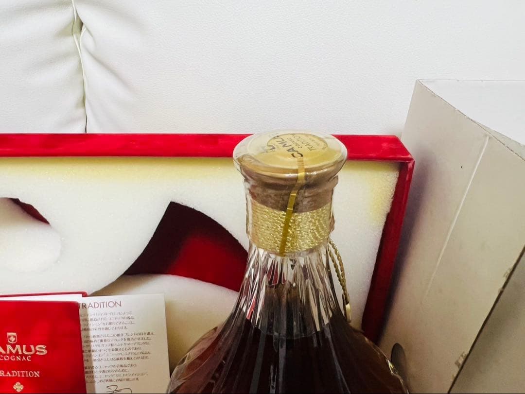 カミュ トラディション　バカラ　クリスタル　替栓　冊子　化粧箱　外箱付き！未開封