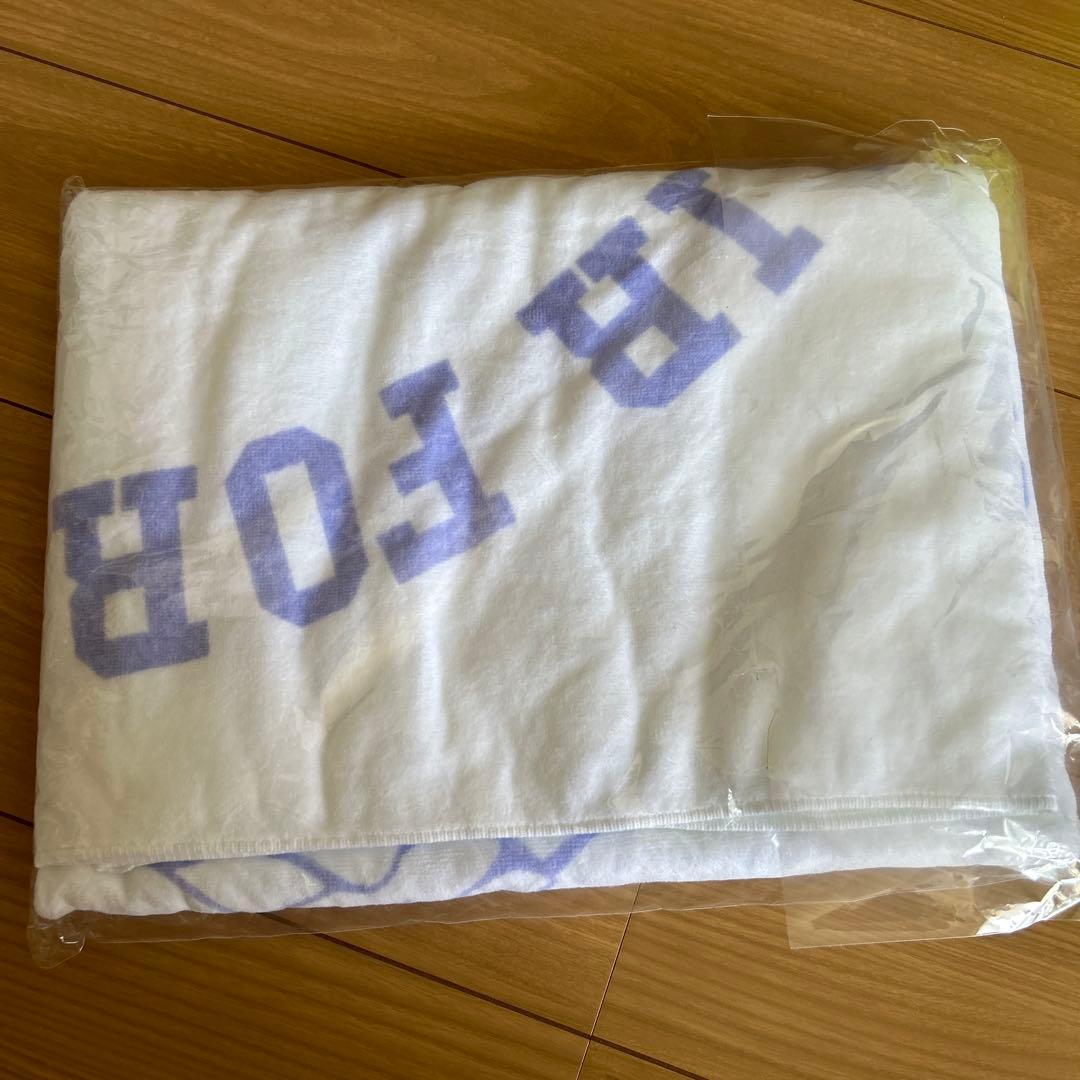 世田谷ベース正式装備品ビーチタオル