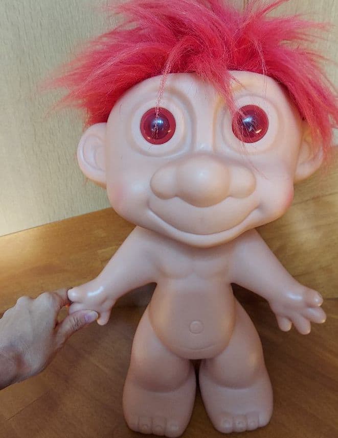 ビッグトロール人形　フィギュア　レッド　赤髪　レッドアイ　アメトイ　ヴィンテージ