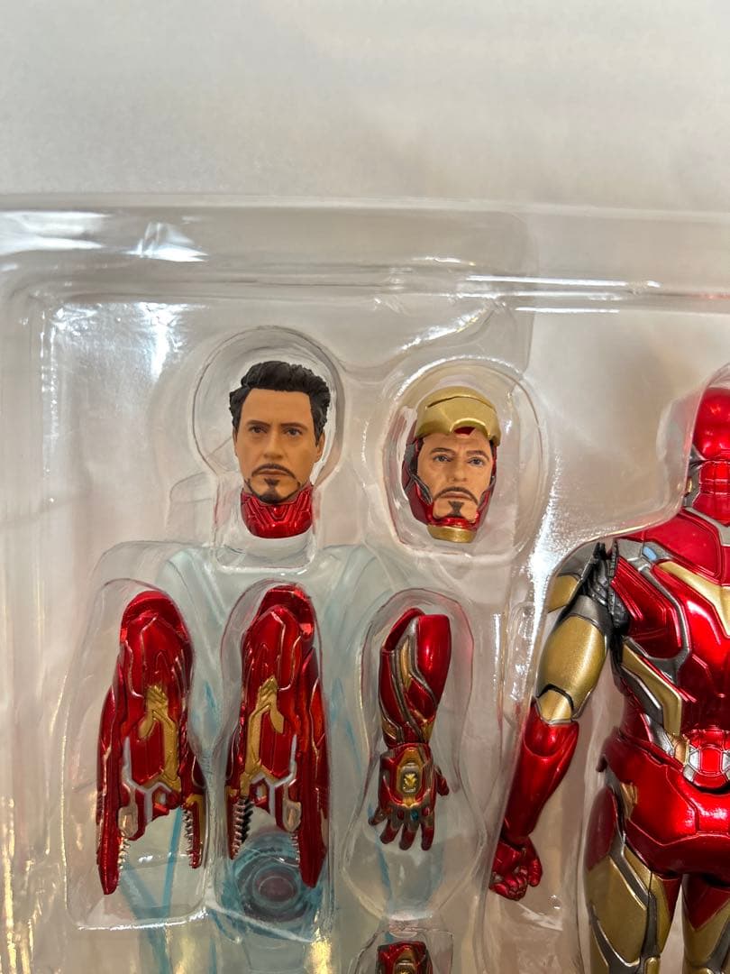 新品　MAFEX マフェックス　アイアンマン マーク85 エンドゲーム