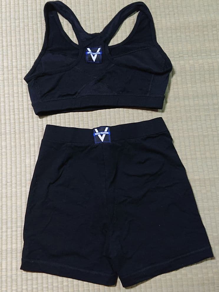 【美品】Reebox フィットネスウェア 黒 M