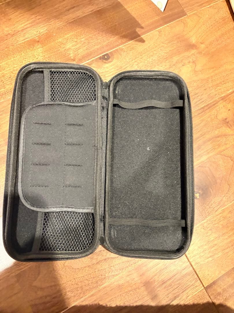 Nintendo Switch 青/赤 本体 + キャリングケース