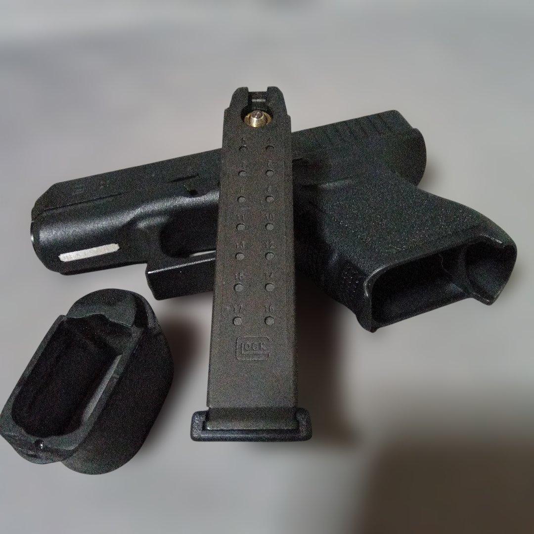 KSC G26 ブローバック　ケーエスシー　G17マガジン装着