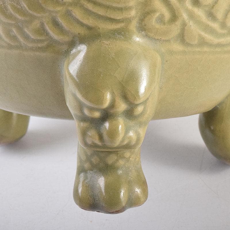 中国　龍泉窯　青磁　三つ足　神獣口水注瓶　C　7054