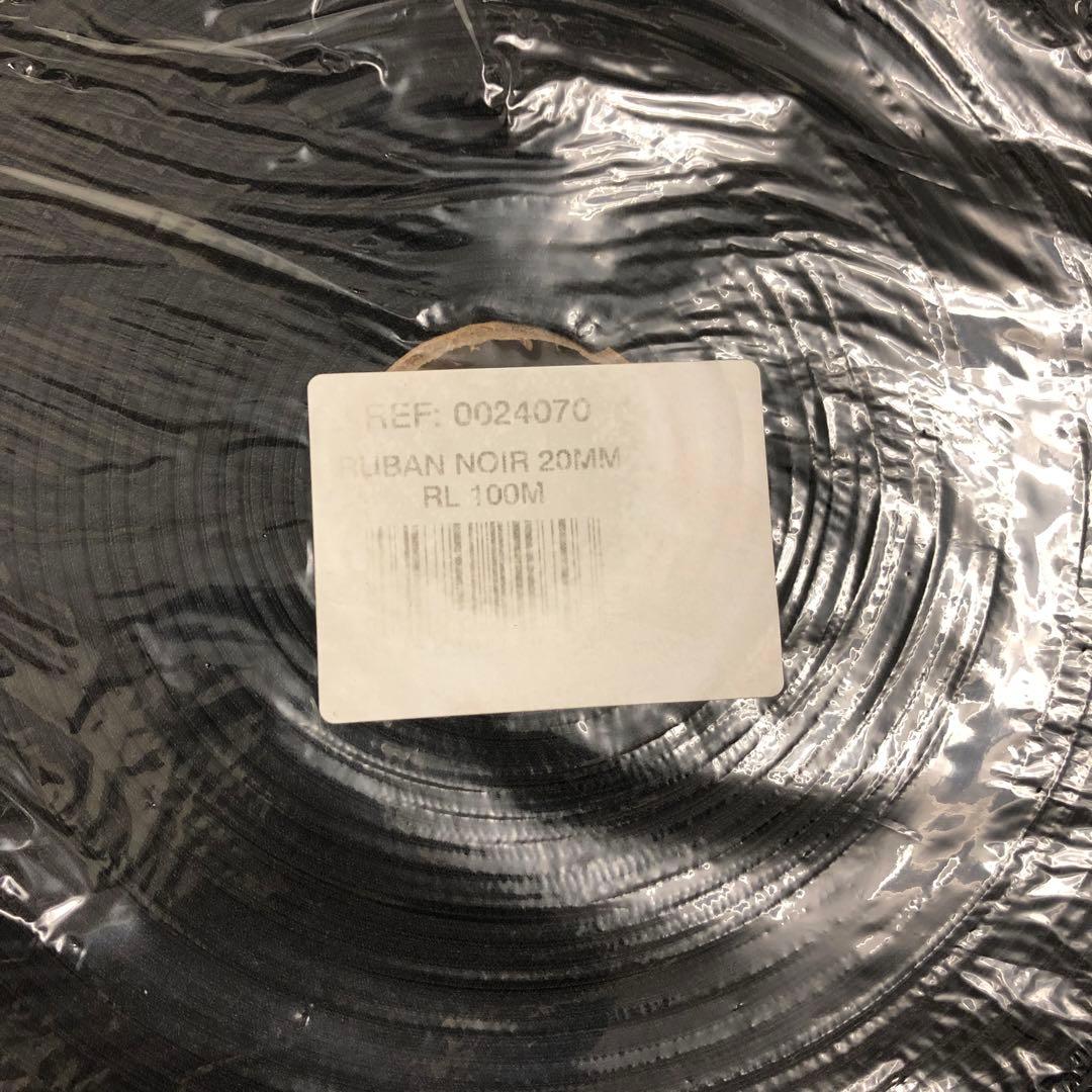 シャネル　ラッピングリボン　1ロール100メートル