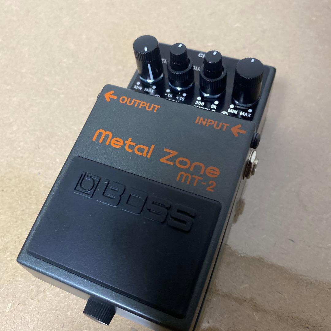 BOSS l Zone MT-2 ギターエフェクター アダプター付き