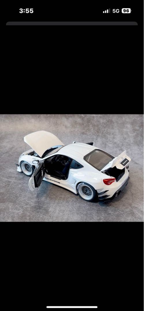 ロケットバニー1/18トヨタ GT 86 PANDEM V3イグニッションモデル