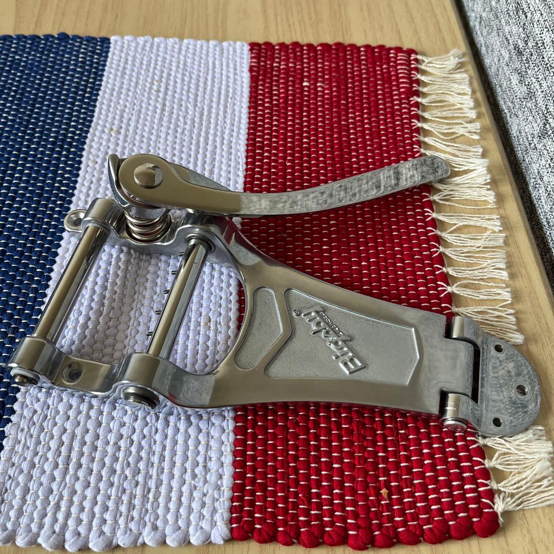 Bigsby B700 ビグスビー