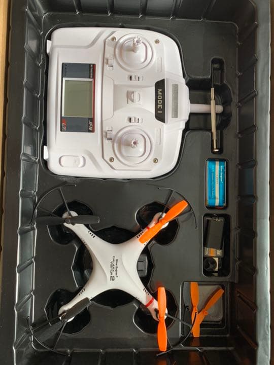 カメラ・LEDライト 付きドローン