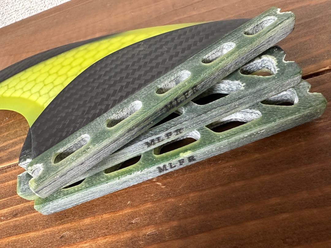 future techflex F4 フィンセット