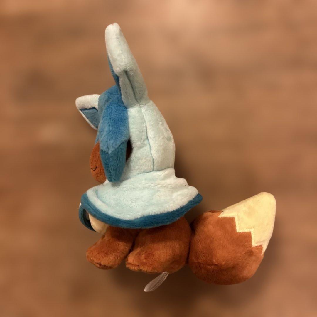 ポケモンセンター ぬいぐるみ 2017年 ポンチョを着たイーブイ　グレイシアのみ