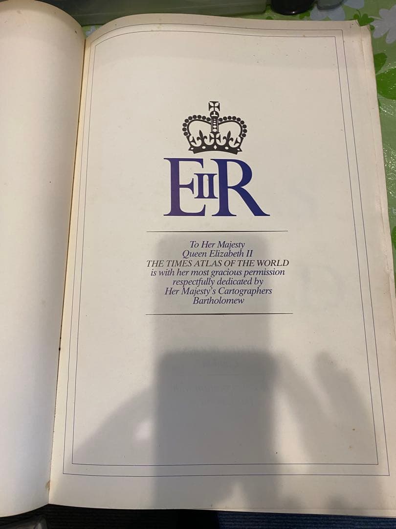 洋書世界地図ATLAS OF THE WORLD大判　貴重　地図マニア