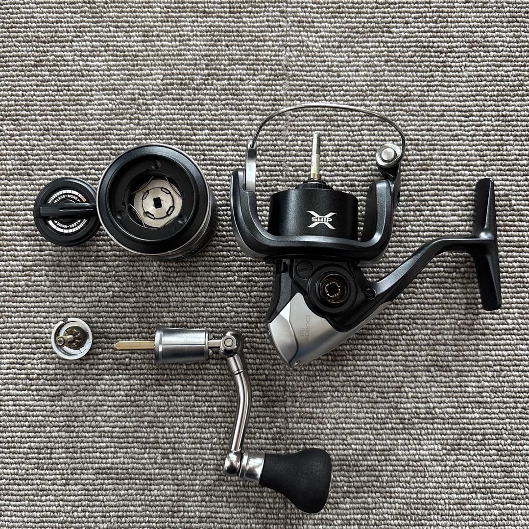 SHIMANO シマノ　EXSENCE BB C3000M スピニングリール